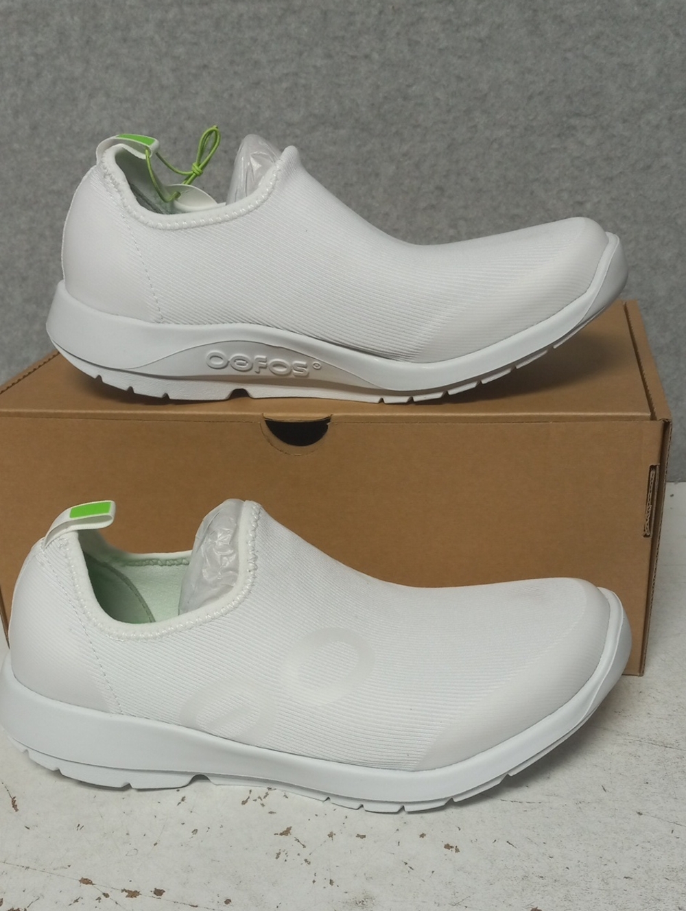 Oofos Oomg Sport Stretch White Slip On Shoes Womens Sz 8